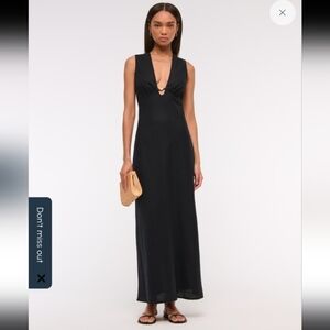 Abercrombie and Fitch Beaded Plunge Linen-Blend Maxi Dress